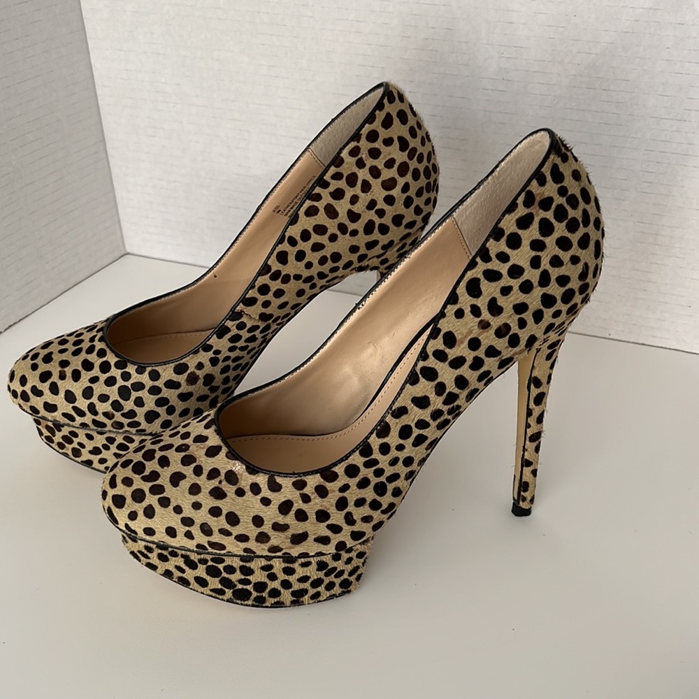 SHOEMINT Jess Dalmation LEOPARD PONY HAIR Platform HEELS WOMEN'S 
Size 9